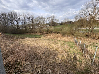 TRNOVÉ - INVESTIČNÝ POZEMOK (605m2)