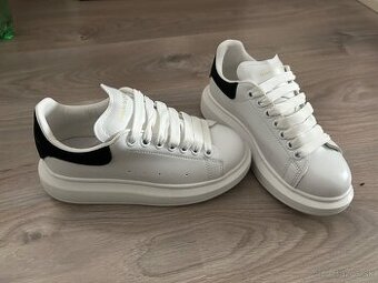 “Alexander McQueen” tenisky 36