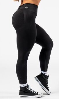 Nebbia leginy velkost M