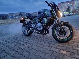 KAWASAKI Z650