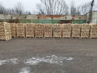 Štiepane palivové drevo