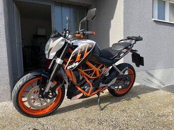 KTM 390 Duke