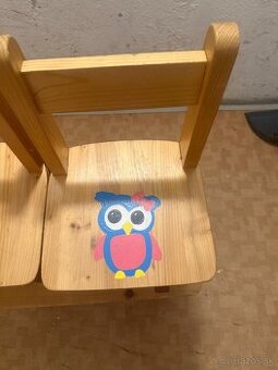 Detský stôl a stoličky