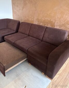 Slovenská rozkladacia rohová sedačka Šinská –univerzálny roh