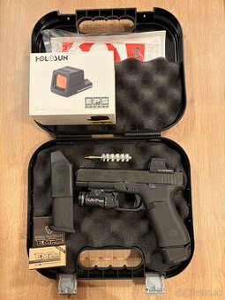 Glock 48 s príslušenstvom
