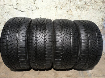 255/40 R19 Zimné pneumatiky Pirelli Sottozero Winter 4 kusy