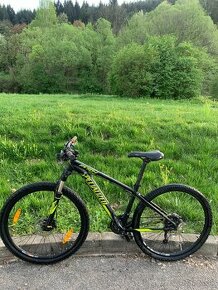 Specialized 27,5  - M velkost
