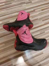 Nike Air Jordan Drip 23 Rain Boot  UK 12,5 EUR 31 - 1