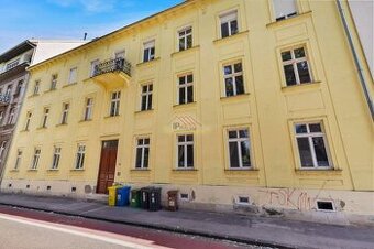 Výnimočný, priestranný 3 izbový byt pri Prezidentskom paláci