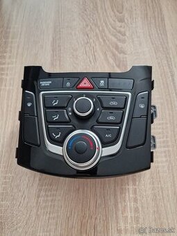 Klimatizačný panel pre Hyundai i30 2gen