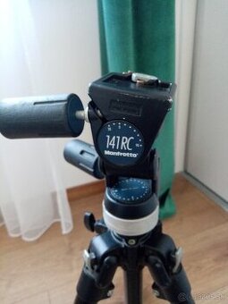 Statív manfrotto - 1