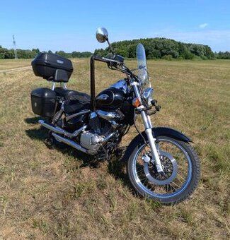 Suzuki Intruder VL125 r.v. 2000