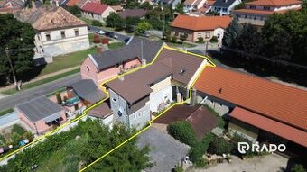 RADO | 7-izbový dom 190m2 + pozemok 940m2 | Rajka - Maďarsko