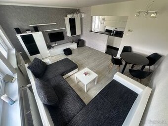 3i prerobený byt s balkónom - Liptovská Kokava