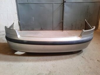 Skoda Octavia 2 hathback zadny naraznik farba 9102,