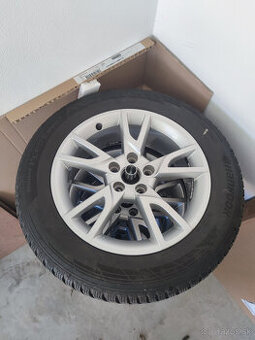 Zimný komplet R17 na Audi Q3