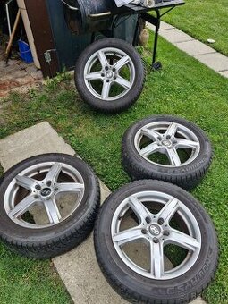 Zimne pneumatiky HYUNDAI