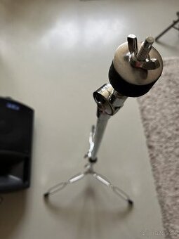 Novy stojan na cinel