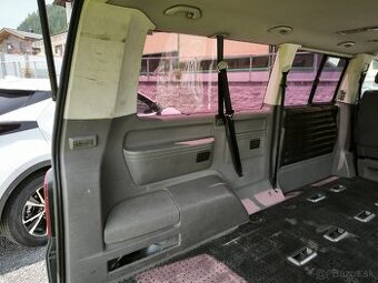 T5 Caravelle Interiér