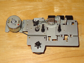 mechanika walkman Levis