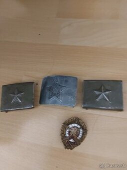 Stare odznaky a pracky