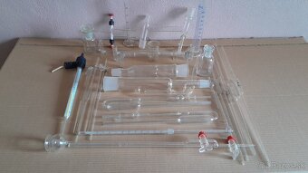 Laboratorne.sklo