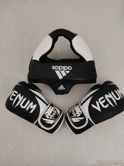 Rulavice a prilba na box