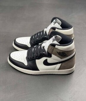 Nike Air Jordan 1 Retro High OG 'Dark Mocha'