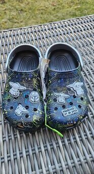 Detske Crocs Star Wars Mandalorian v. J2