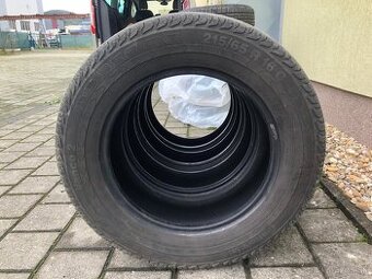 Pneu 215/65 R16 C
