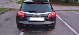 opel insignia combi 2.0cdti,  automat,  šport  tourer,