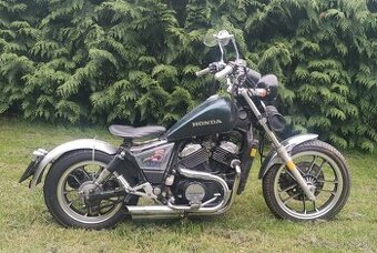 1879€ VYMENÍM Honda shadow po servise nový olej v motore a v