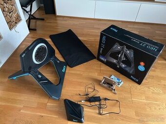 Cyklotrenažér Garmin Tacx Neo 2T Smart/ super stav