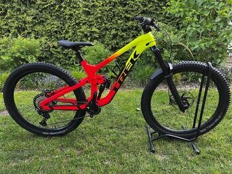 celoodpružený bicykel trek slash 9.8 XT