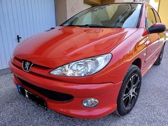 Peugeot 206 - rok výroby 2008 - 112 000 Km - 1,4 benzín