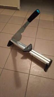 Predám laminátovu rezačku