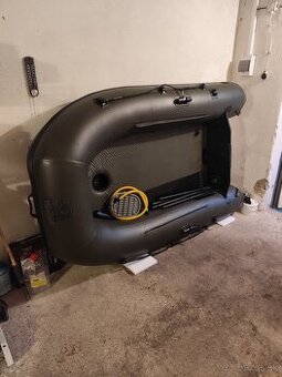 Čln Nash Boat Life 240