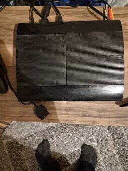 Predám ps3 konzolu aj hry k tomu