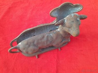 Liatinová forma na Veľkonočného barančeka-benešník.