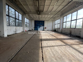 Predaj Administratívnej budovy s Halou v lokalite Dolné Kršk - 1