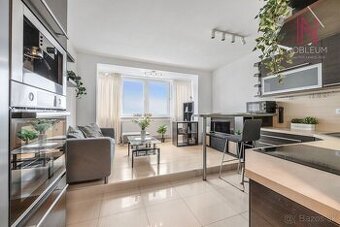 Zrekonštruovaná dvojgarsónka v Petržálke 40m2 - 1