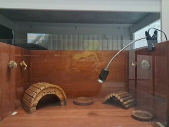 Terarium  pre korytnačku- rozmer 82,50 x 50,5 x 41,5 cm