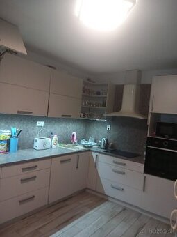 Dám do pren. veľký 2i byt 75m2 - 1