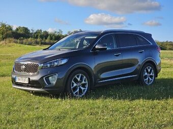 Kia Sorento 2016 2,2CRDI 4x4 šedá tm.metalíza, AUTOMAT