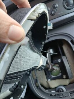 Renault scenic 2 - rámik riadiacej paky