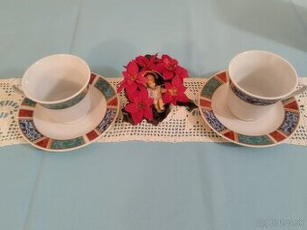 porcelánové šálky na kávu