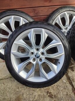 Alu disky 5x112 , 225/45 R19 letné pneumatiky, škoda crater