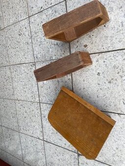 Podnozky pre akordeonistu, gitaristu plus stojan na noze