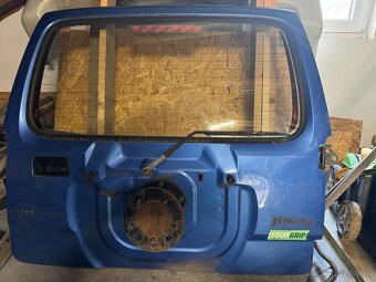 Suzuki Jimny dvere + panty