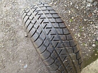 Zimná pneumatika 215/60 R17 Michelin 1kus